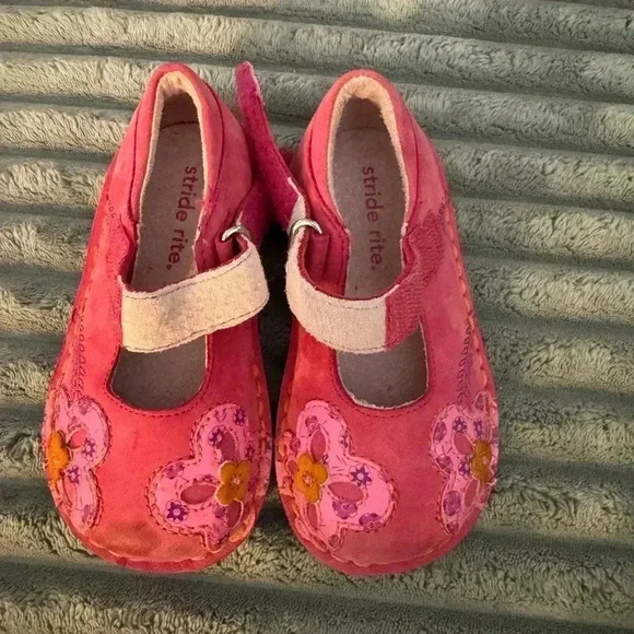 Stride Rite SZ 6.5M Mary Jane's - Picture 4 of 9